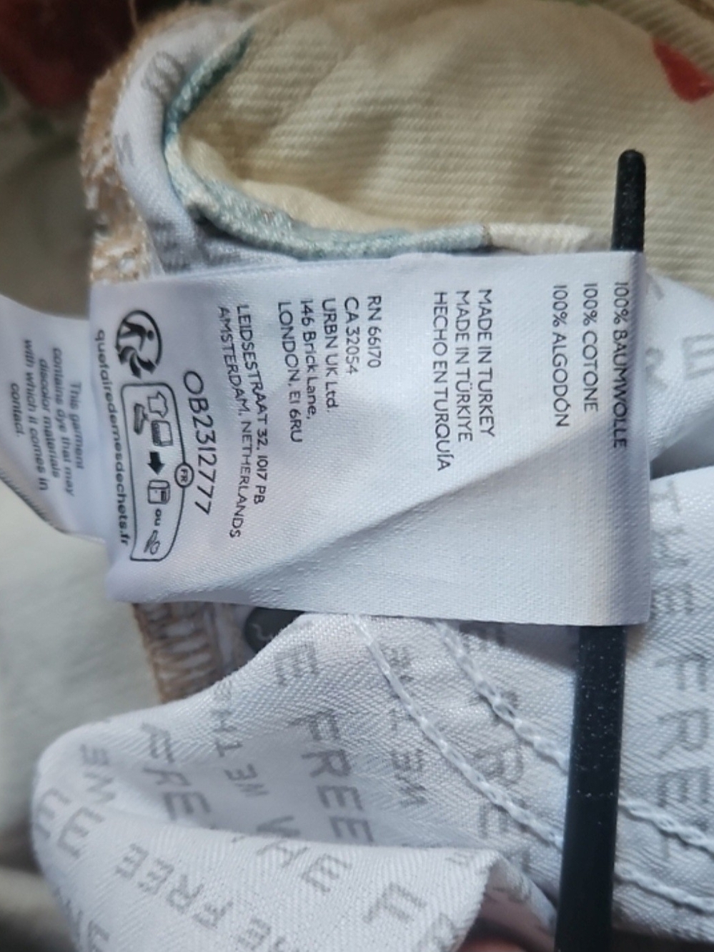 Wide-Leg Tea Party Print Jeans — Cream - Picture 13 of 13